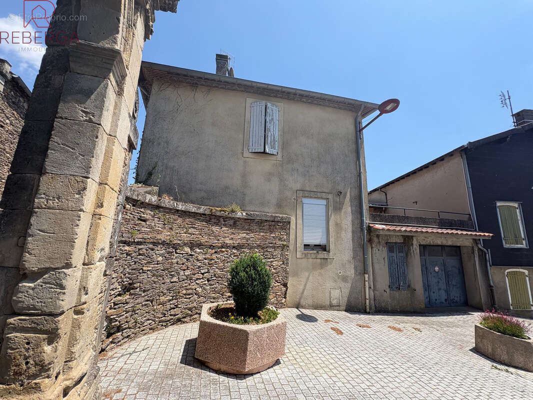 Maison à SAINT-AMANS-VALTORET