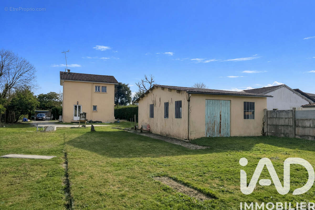 Maison 140 m² à Pessac  - photo 9
