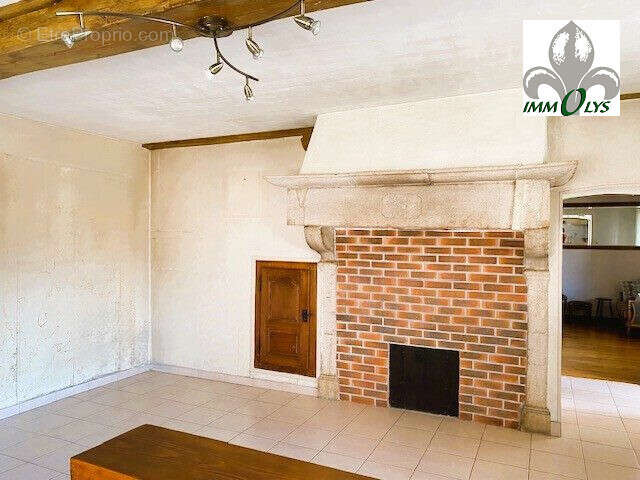 Maison 106 m² à Etrigny  - photo 8