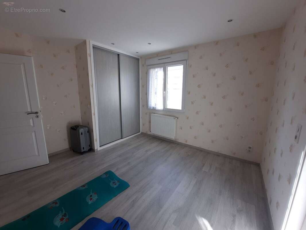 Maison à THAON-LES-VOSGES