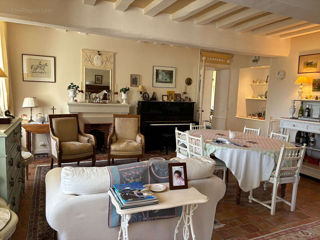 Maison à CHATEAU-GONTIER