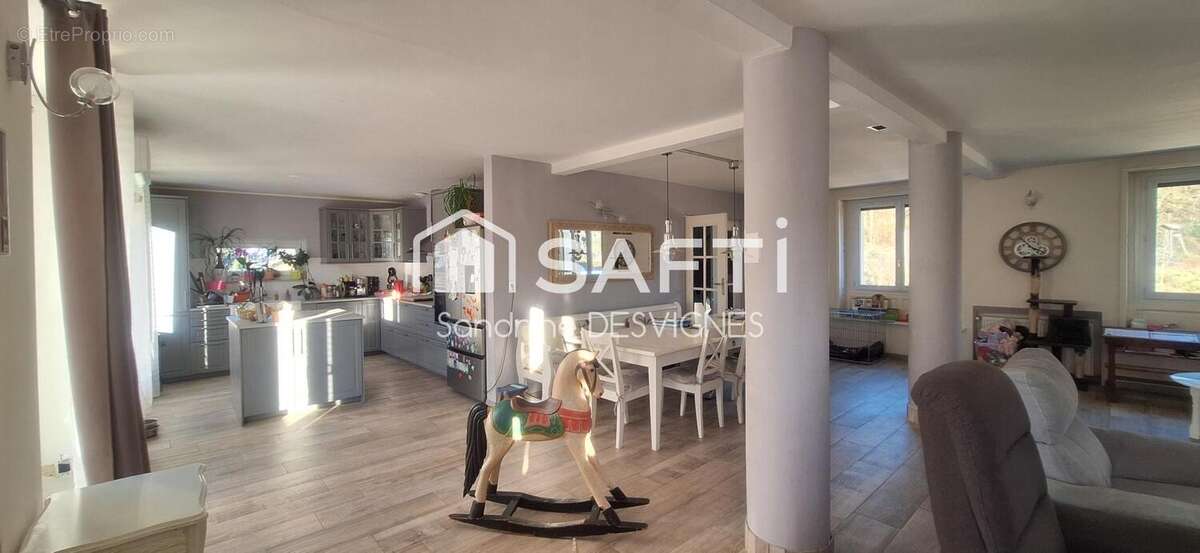 Photo 3 - Maison à ETANG-SUR-ARROUX