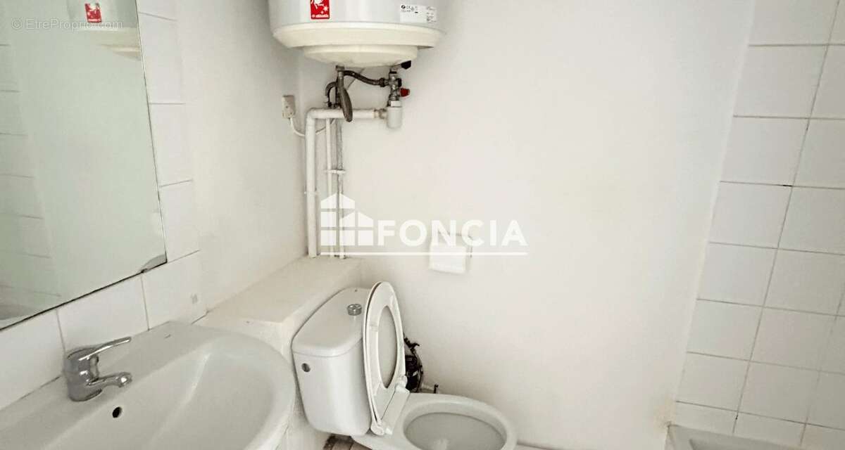 Appartement à MARSEILLE-5E