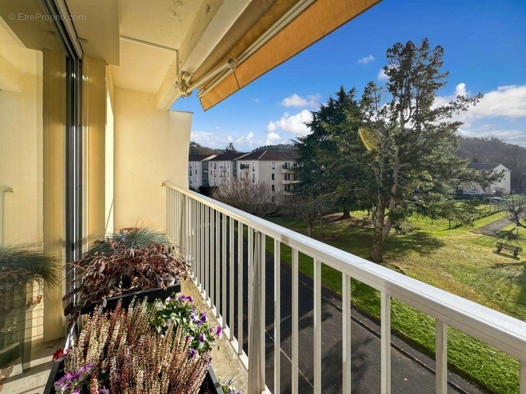 Grand t2 en résidence avec ascenseur balcon cave et parking - photo 14