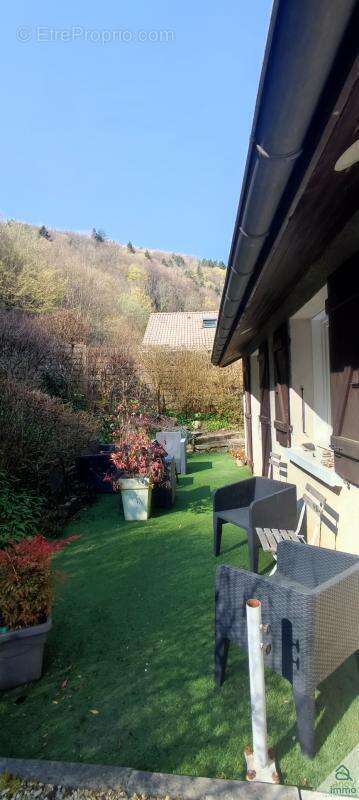 Maison à SAINT-MARTIN-D'URIAGE
