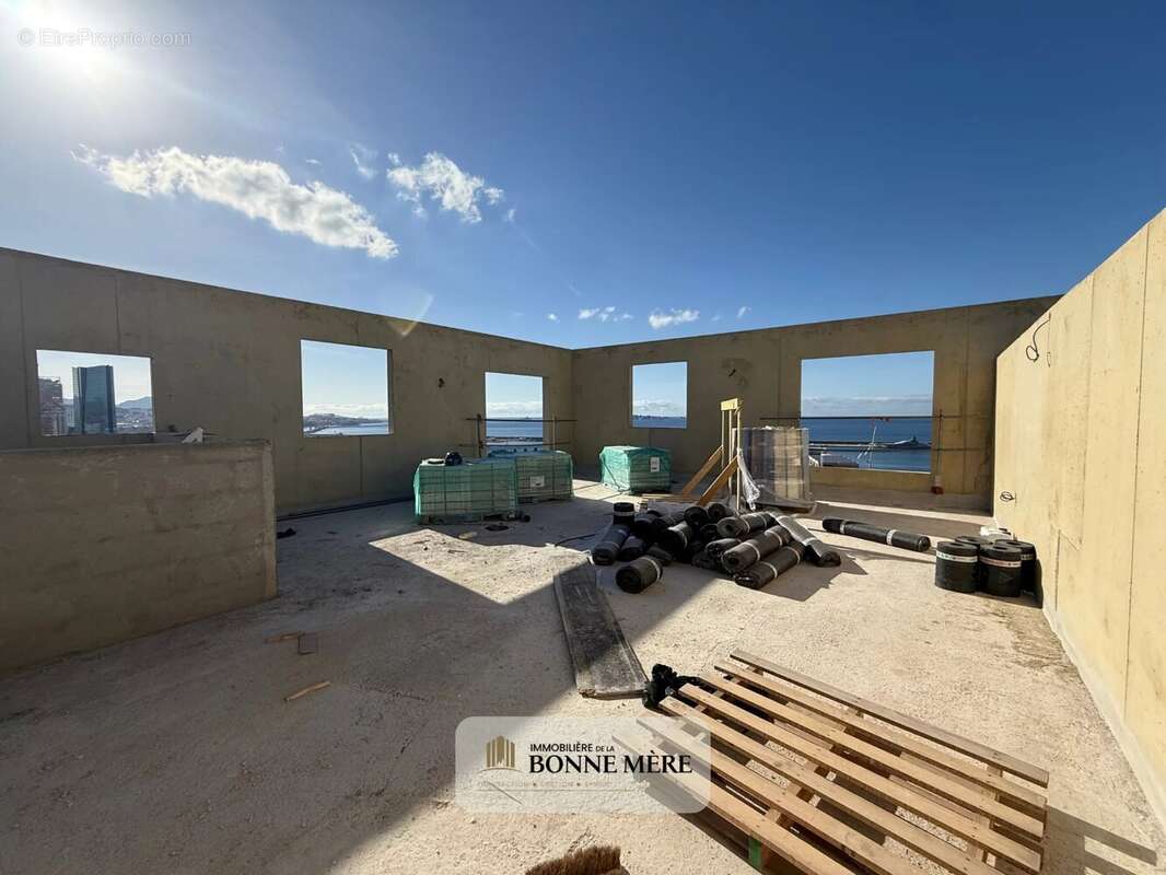 Appartement à MARSEILLE-15E