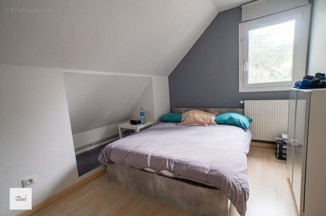 Maison à CRANVES-SALES