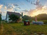 Maison à LALANDE-DE-POMEROL