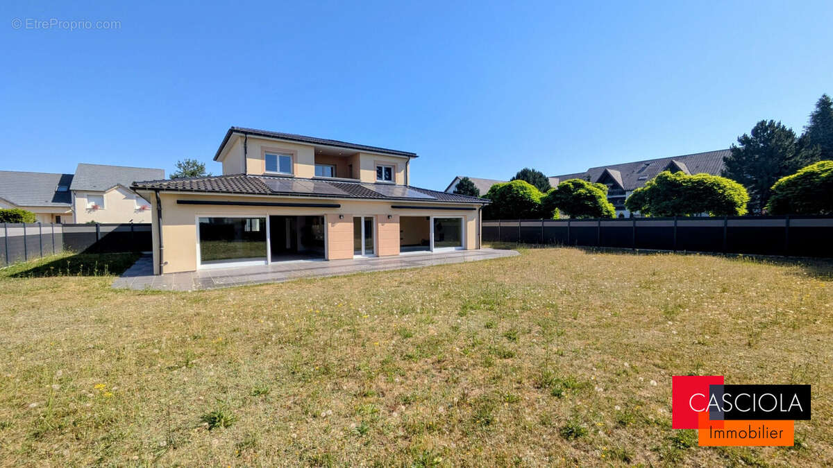 Maison à MARLY