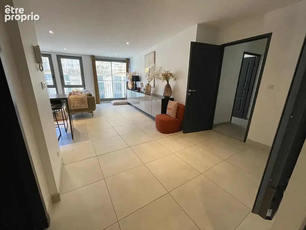 Exceptionnel et rare : Appartement dans résidence avec ascenseur et parking sécurisé. - photo 6