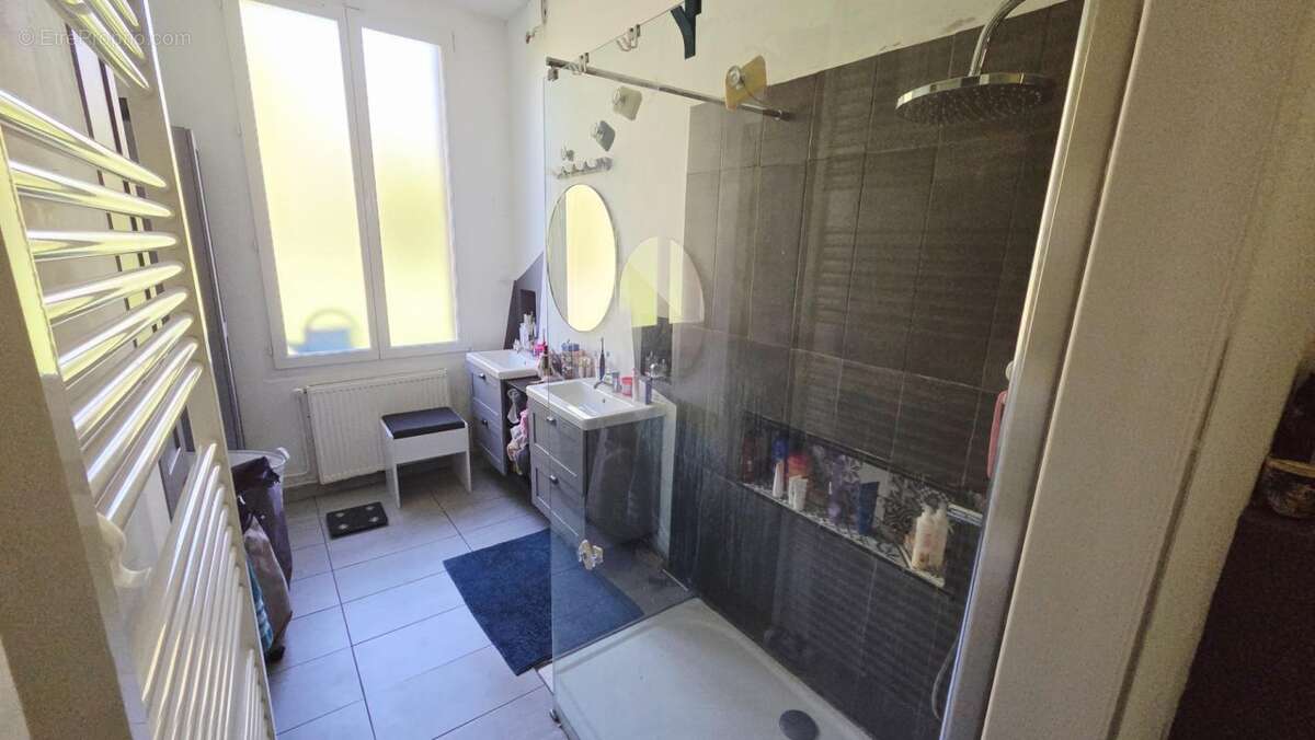 Maison à MAILLY-MAILLET