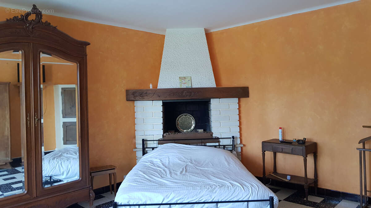 Maison à ROUSSON