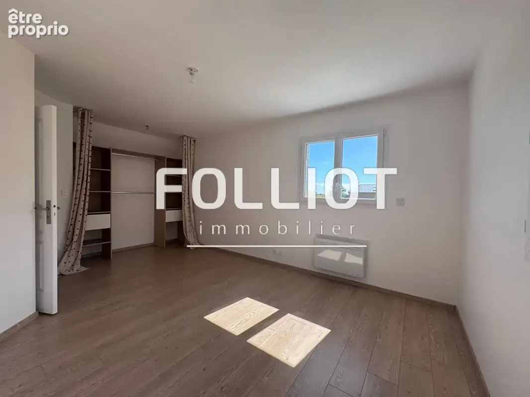 Entre mer & terre, maison spacieuse à vendre à Gratot avec vie de plain pied - Un véritable havre de paix ! - photo 12