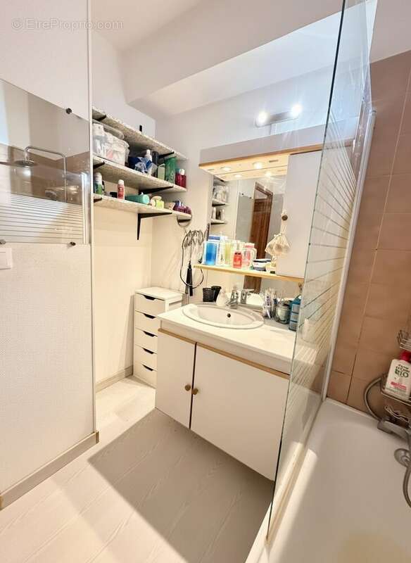 Appartement à SAINT-JEAN-DE-MAURIENNE