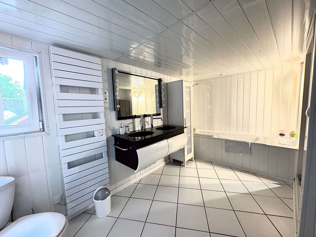 Maison à VERNEUIL-SUR-AVRE