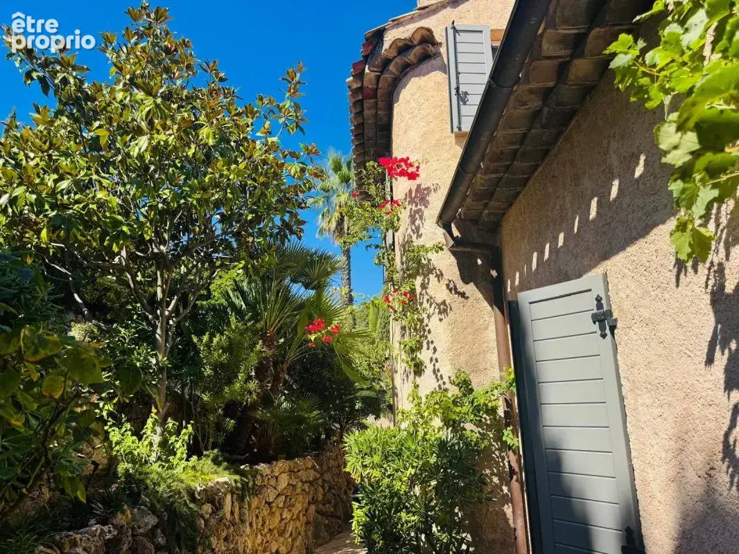 Bastide de charme provencale -vue mer-4 pces- 130 m2- terrai - photo 2