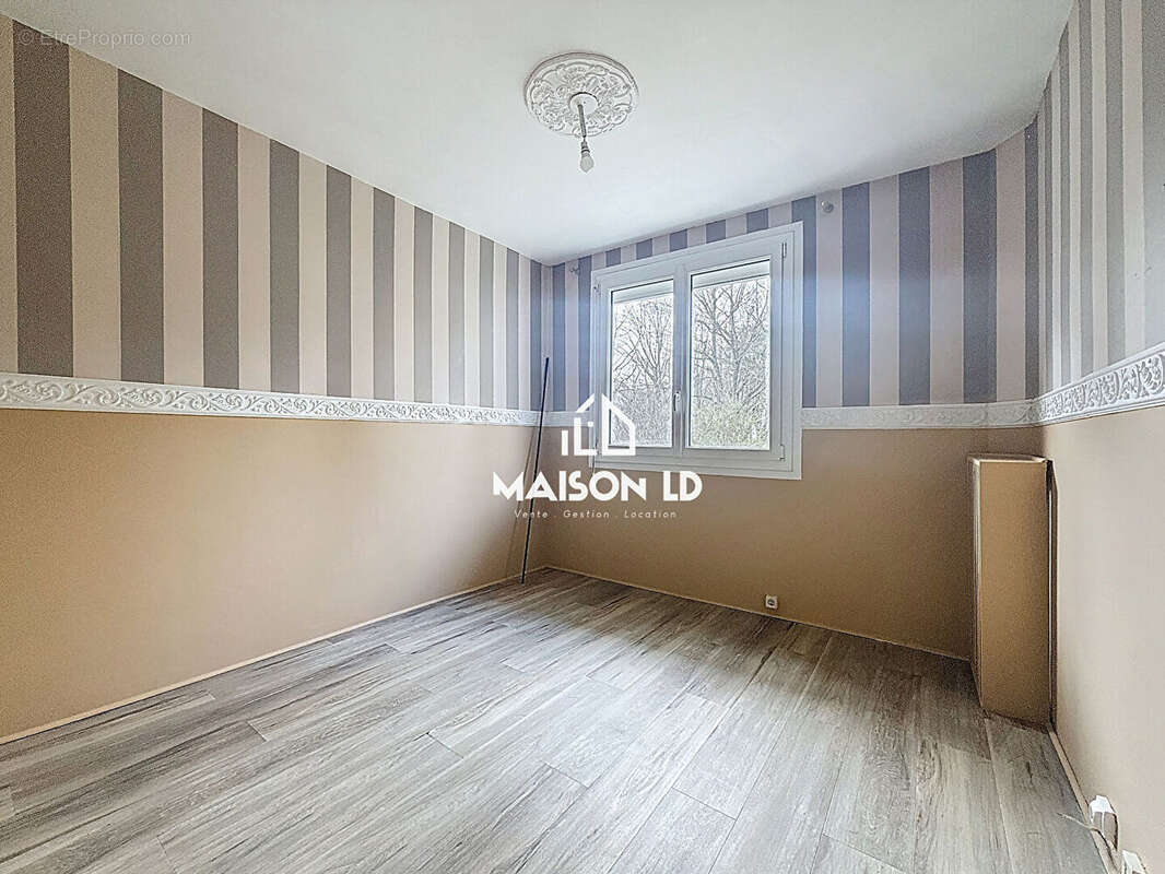 Appartement à HEROUVILLE-SAINT-CLAIR