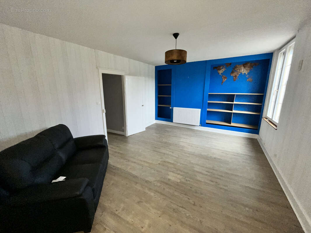Maison à POISSONS