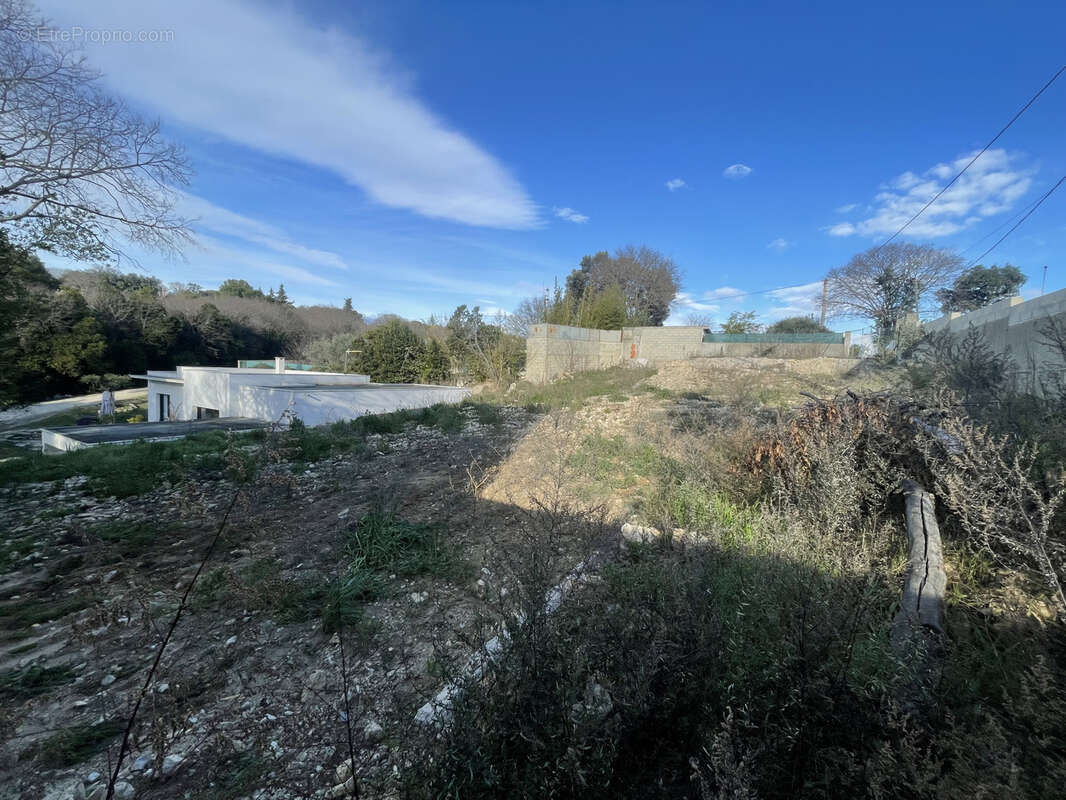 Terrain à NIMES