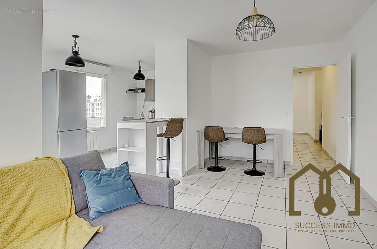 Appartement à VAULX-EN-VELIN
