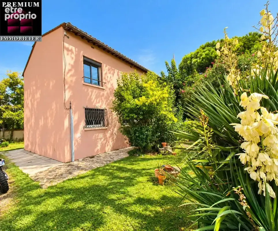 Baho villa 3 faces type 4 dans un quartier calme - photo 3
