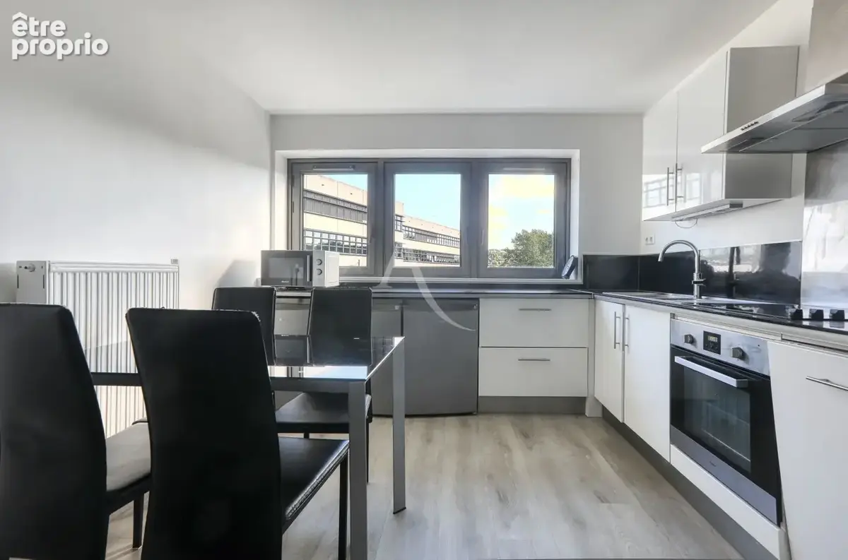 Appartement Rouen 4 pièce(s) 64.82 m2 - photo 2