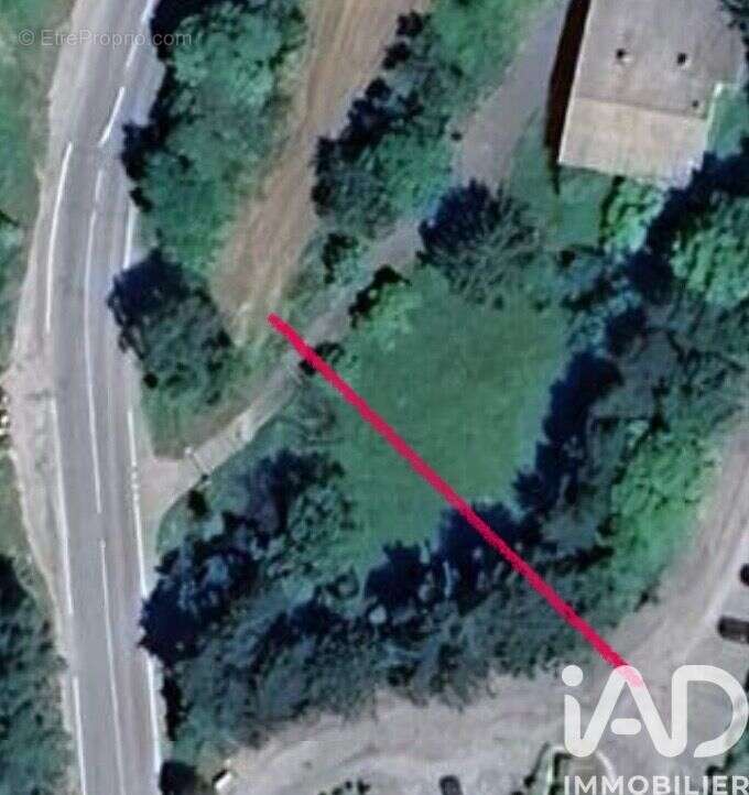 Photo 3 - Terrain à SAINT-SAUVEUR