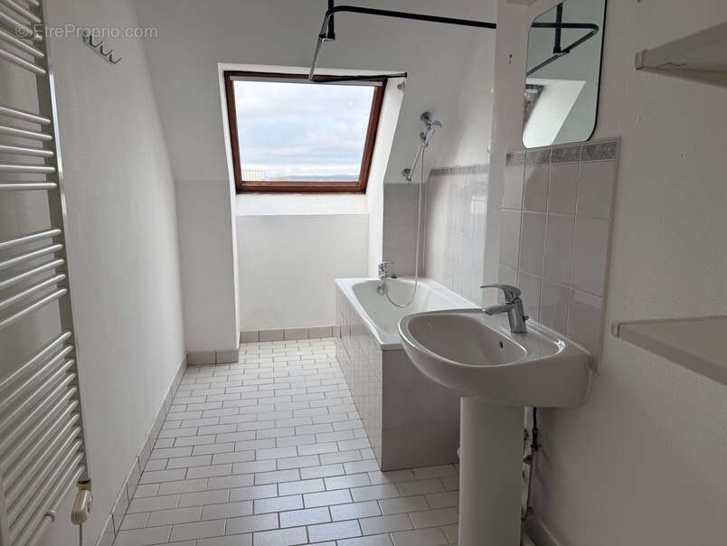 Appartement à PONT-SAINTE-MAXENCE