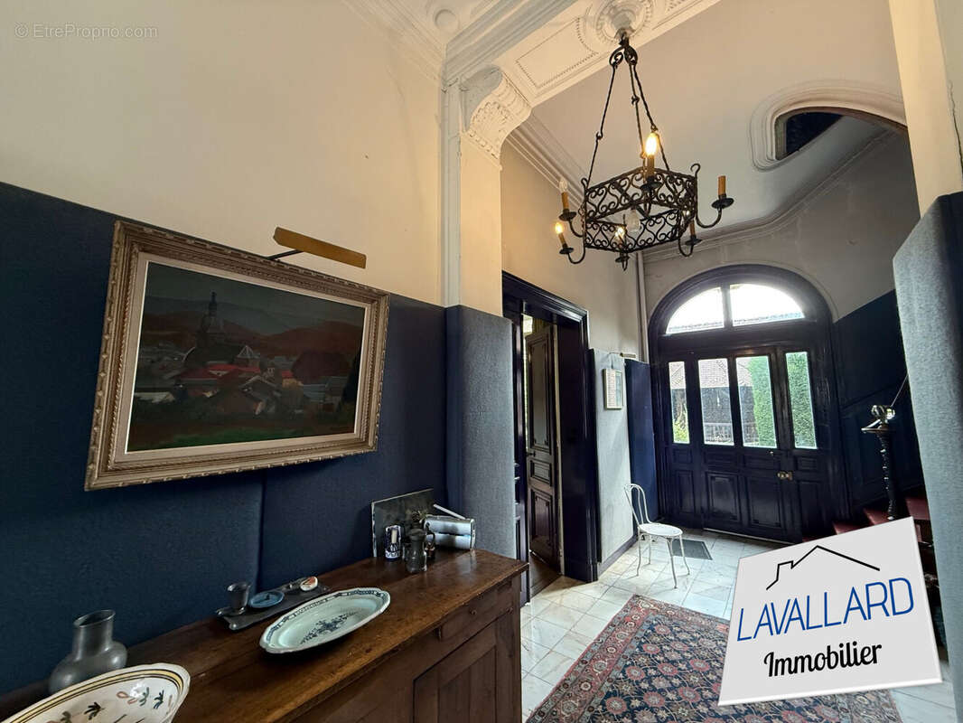 Maison 290 m² à Corbie  - photo 6