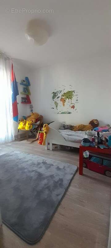 Maison à LA COURNEUVE