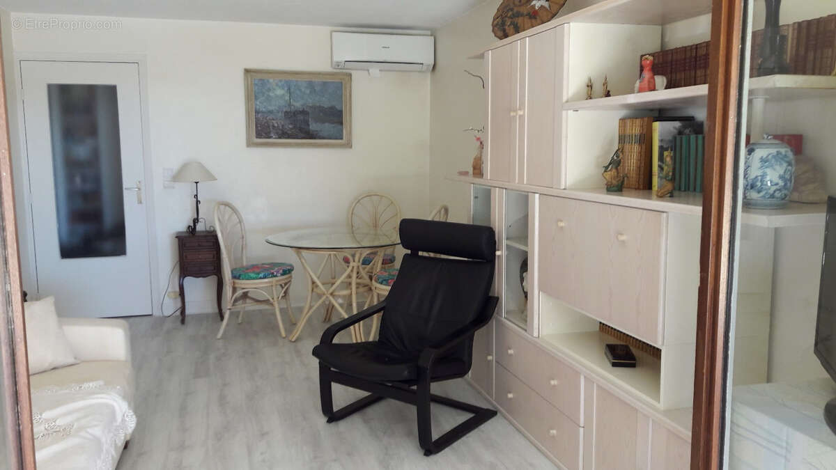 Appartement à FREJUS
