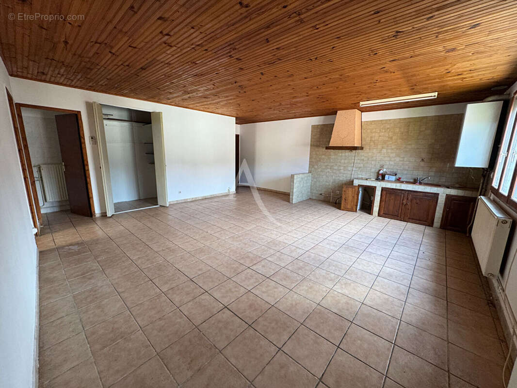 Maison à QUILLAN