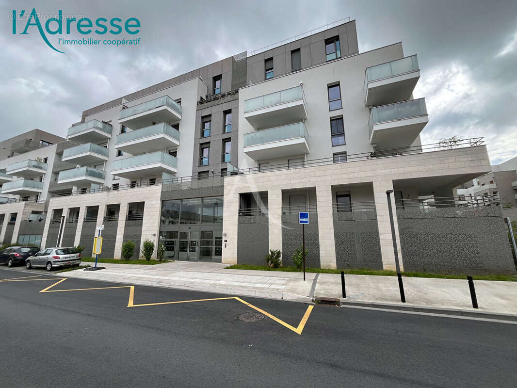 Appartement à BUSSY-SAINT-GEORGES