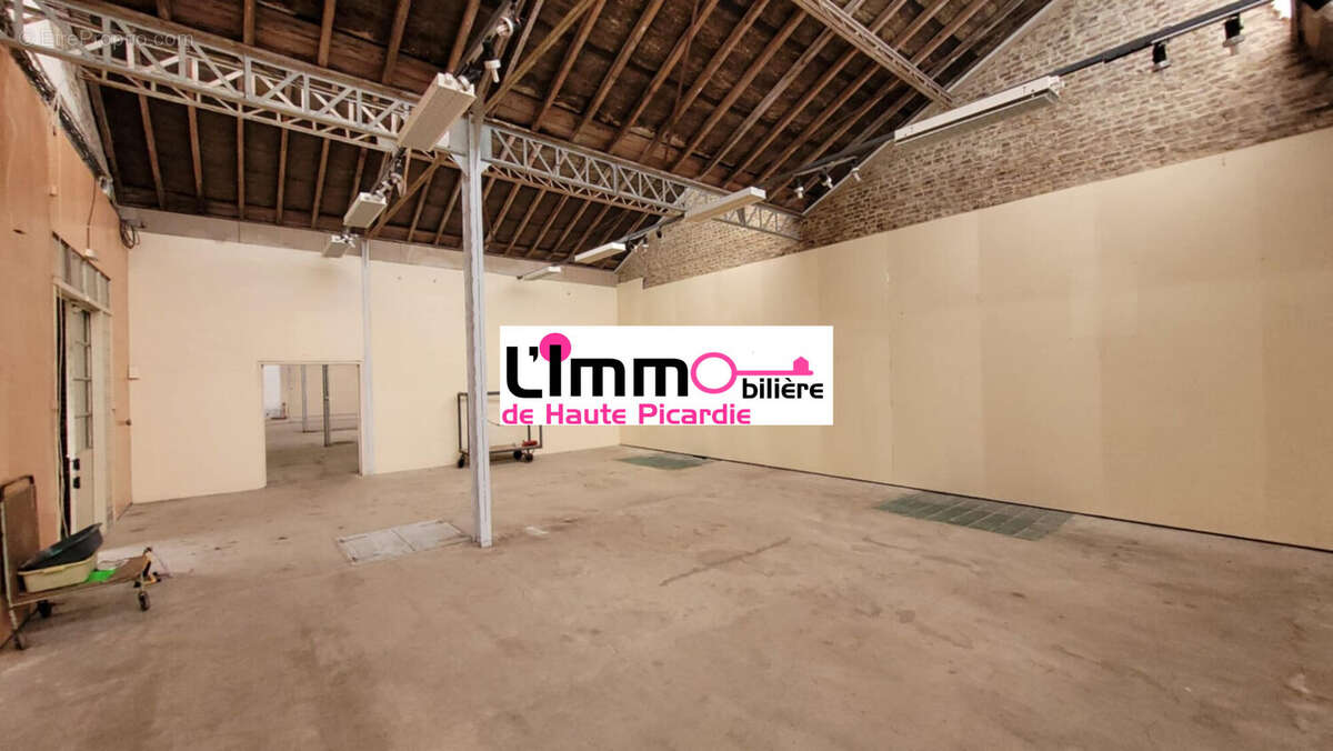 Commerce à ROSIERES-EN-SANTERRE