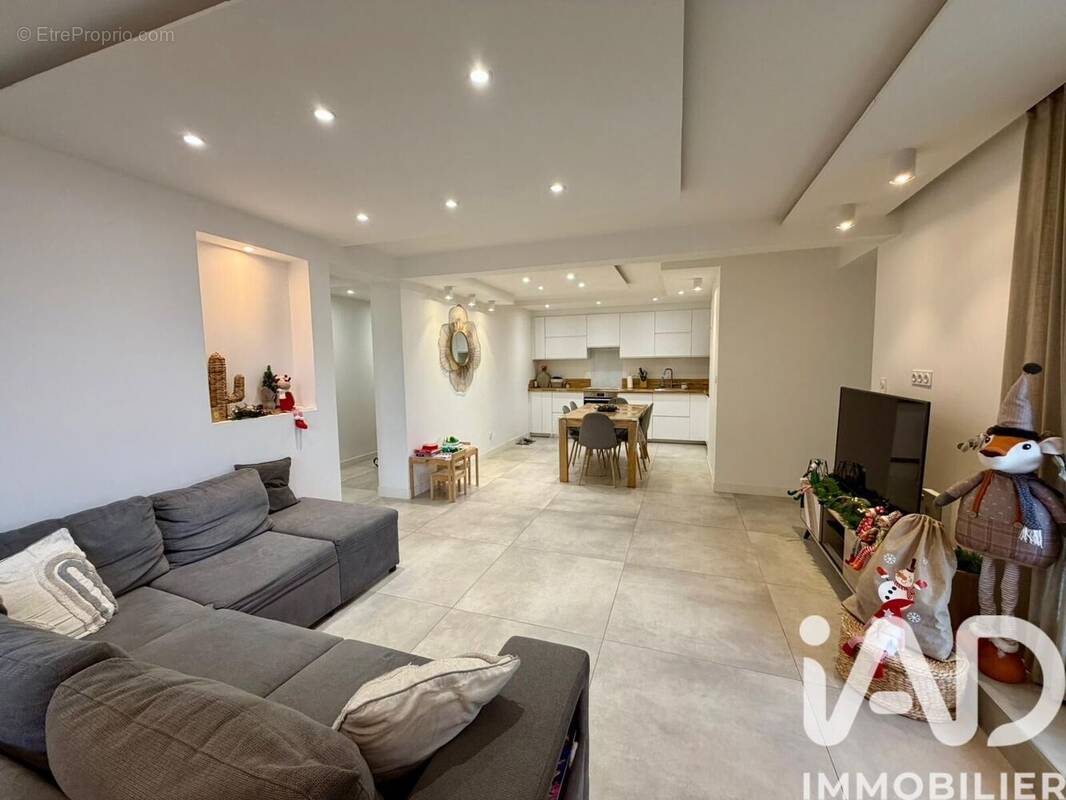 Photo 1 - Appartement à AUBAGNE