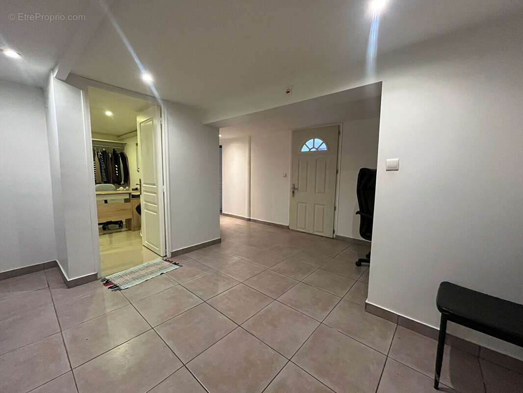 Maison à PONT-SAINTE-MAXENCE