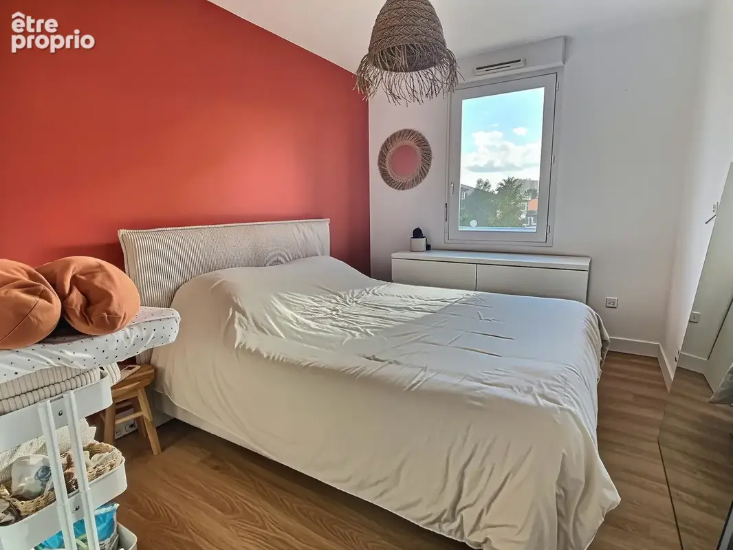 Appartement T3 avec terrasse et 2 stationnements privatifs - photo 6