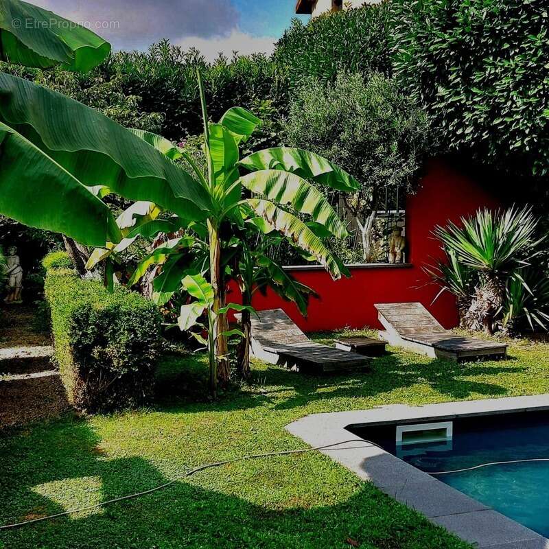 Maison à BOURG-EN-BRESSE