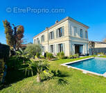 Maison à SAINT-SULPICE-ET-CAMEYRAC