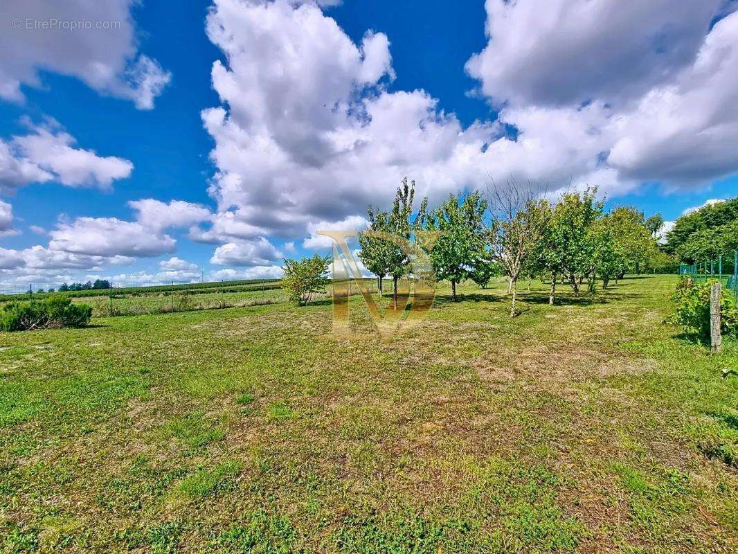 Maison à CHENONCEAUX