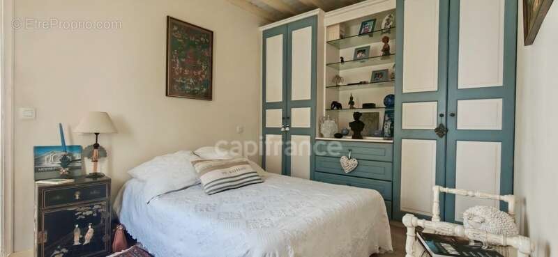Maison à FONTVIEILLE