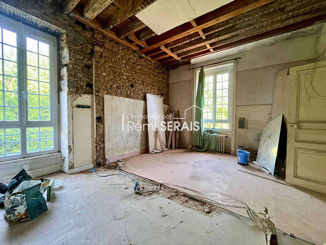 Maison à SAINT-GEORGES-DES-GROSEILLERS