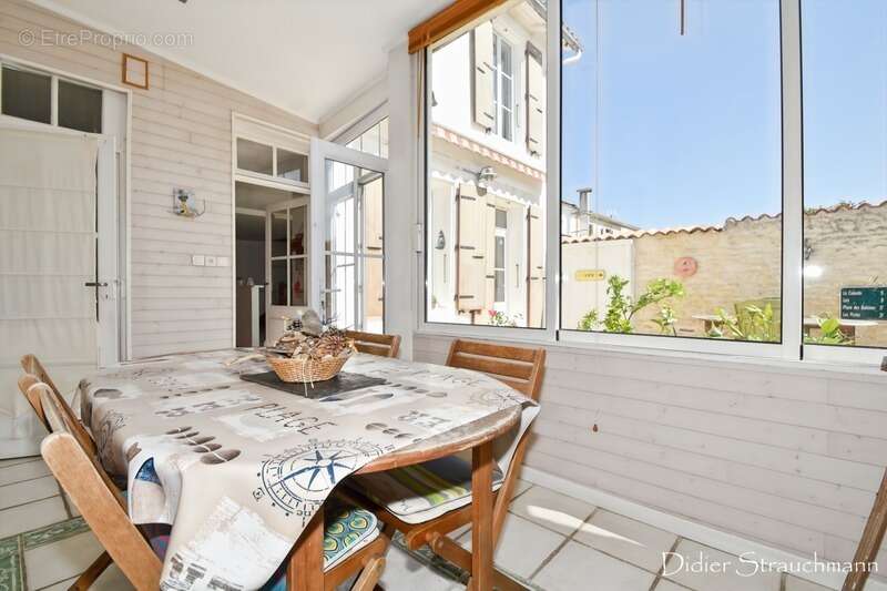 Maison à vendre 7 pièces AIGREFEUILLE D'AUNIS (17) - photo 9