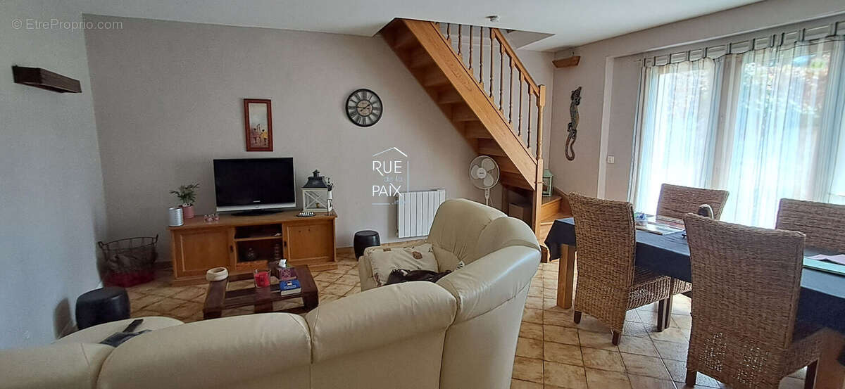Maison Saint Genest D Ambiere 4 pièce(s) 106.78 m2 - photo 5