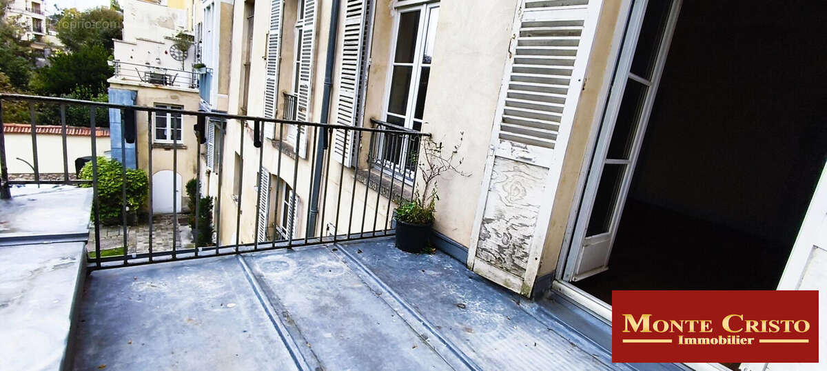 Appartement à VERSAILLES