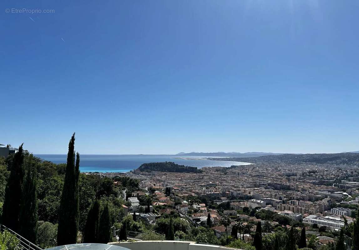 Vente 2 Pièces terrasse - Vinaigrier - photo 2