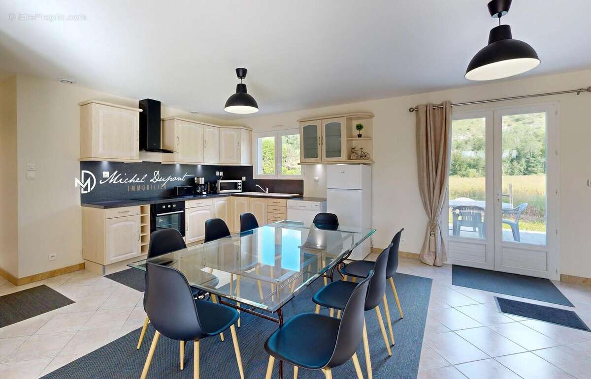 Photo 2 - Maison à LE BUGUE