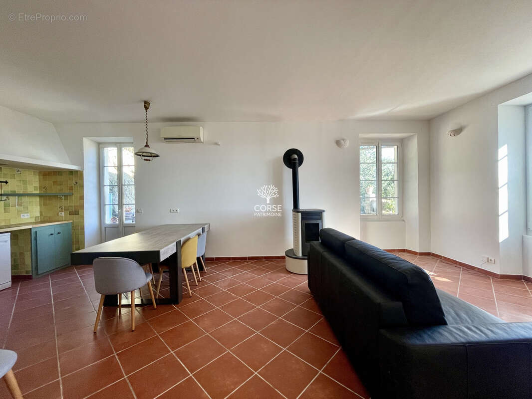 Maison à SOTTA