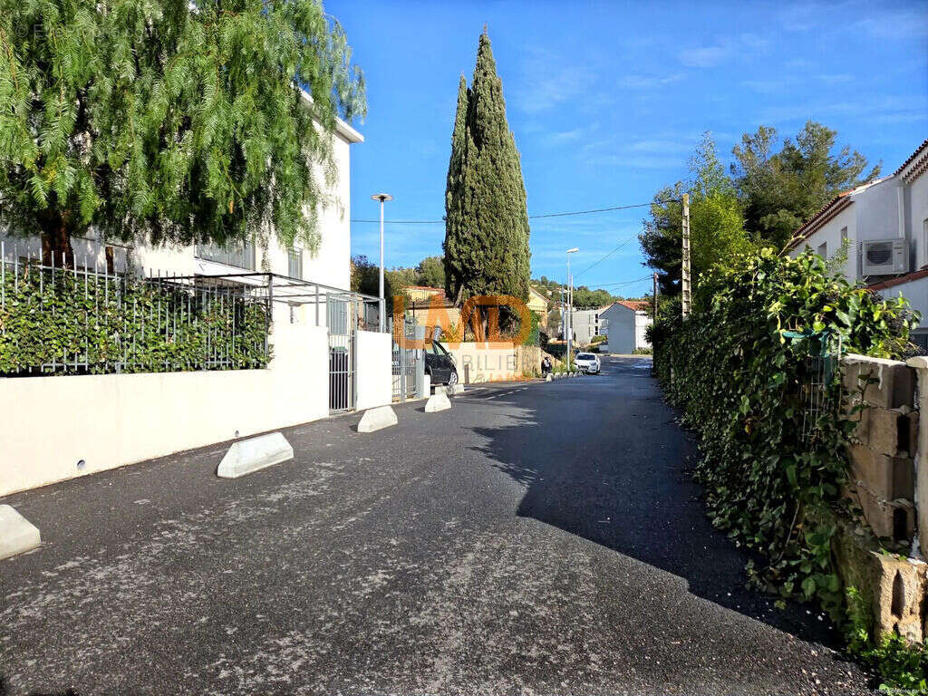 Terrain à BANDOL