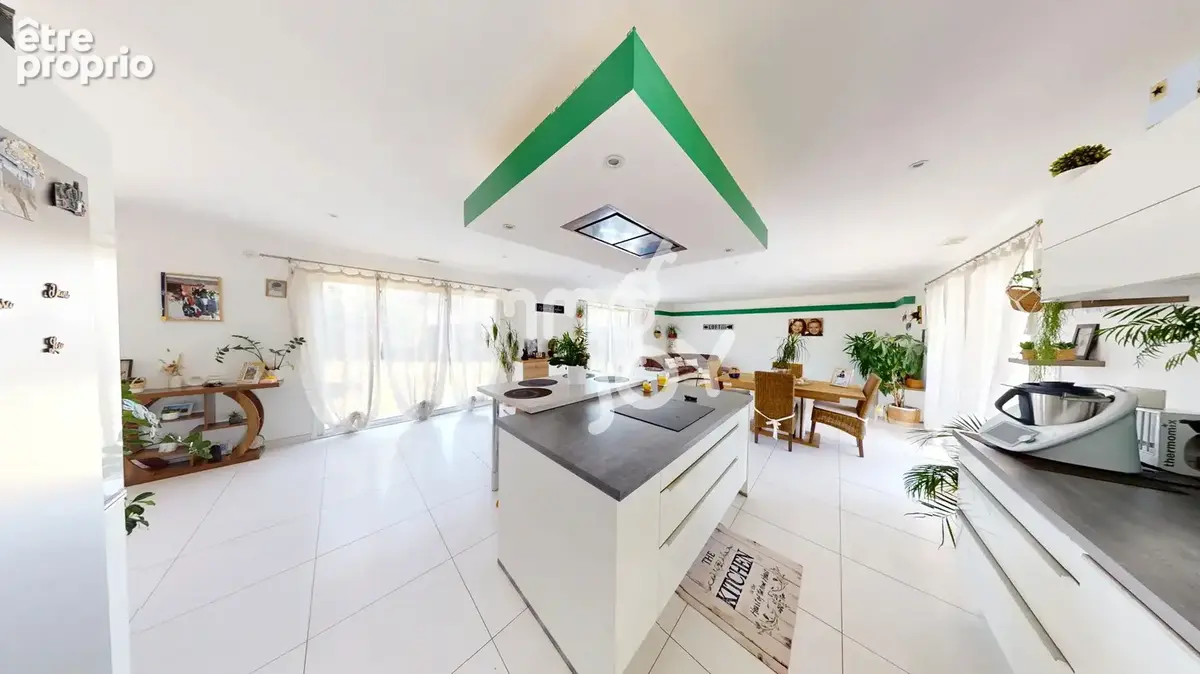 Maison contemporaine de plain-pied 143m2 - Piscine - 1 336m2 de terrain - photo 9